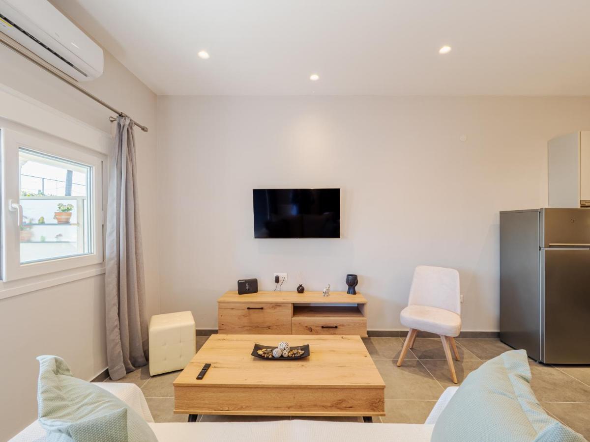 M&K - Maria'S Stylish Apartment Near Alykes Beach Corfu  المظهر الخارجي الصورة