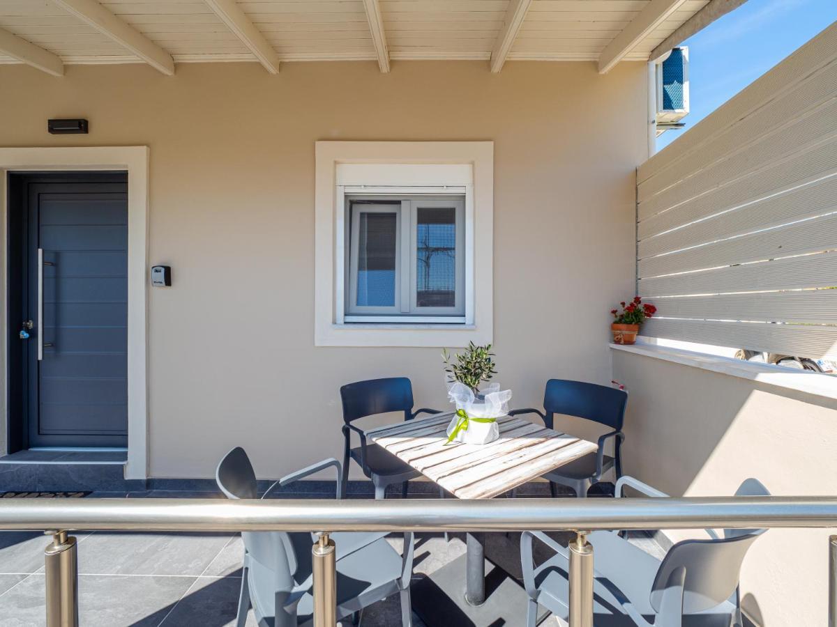M&K - Maria'S Stylish Apartment Near Alykes Beach Corfu  المظهر الخارجي الصورة